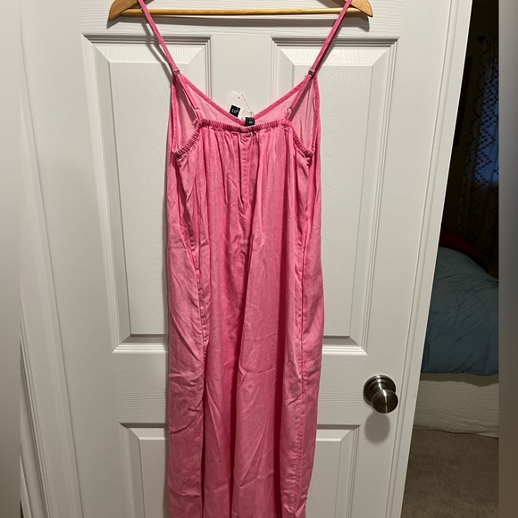 NWT Gap 100% Tencel Cami Sleeveless Midi Dress Size S - Picture 2 of 12